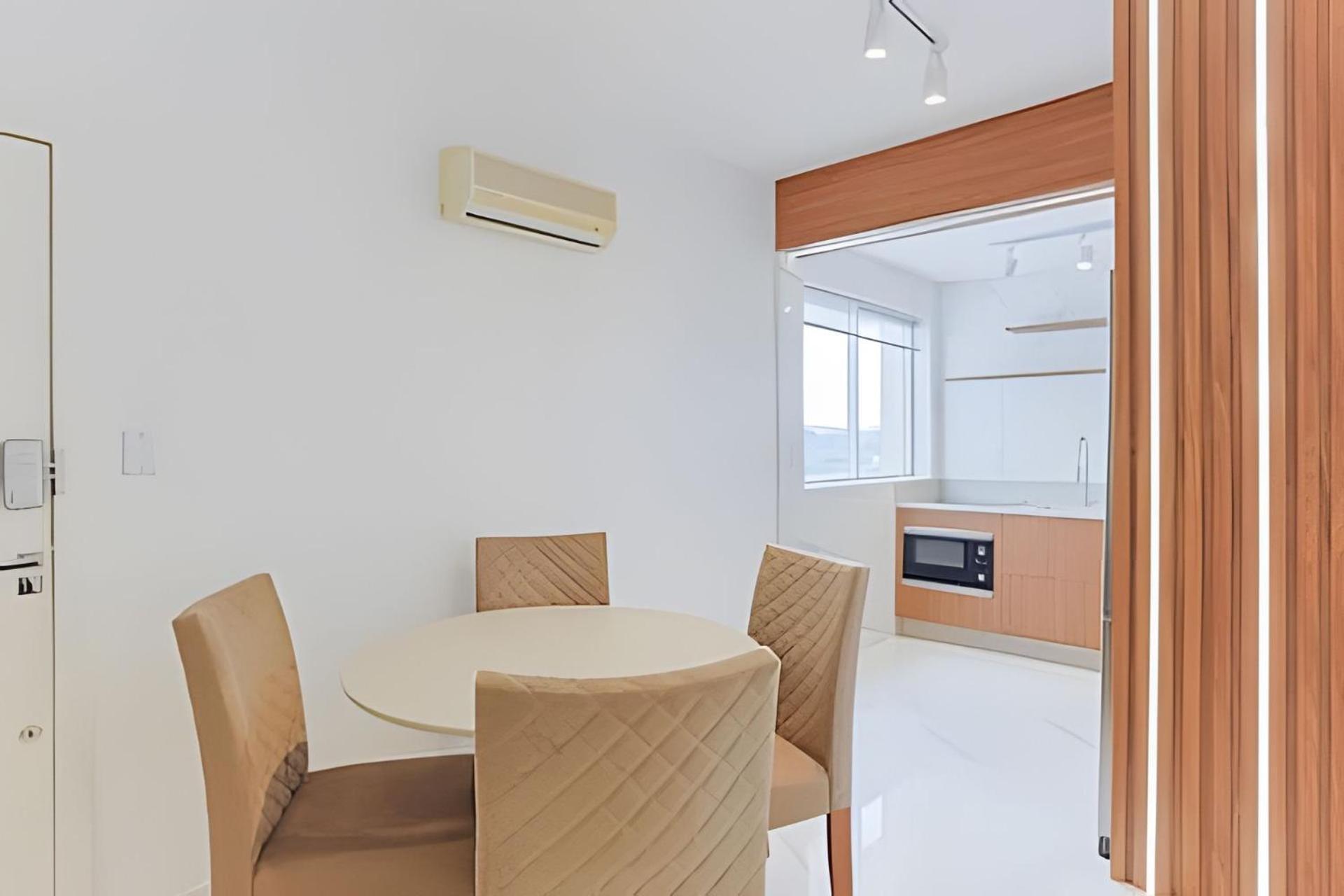 Apartamento Apto Confortavel E *